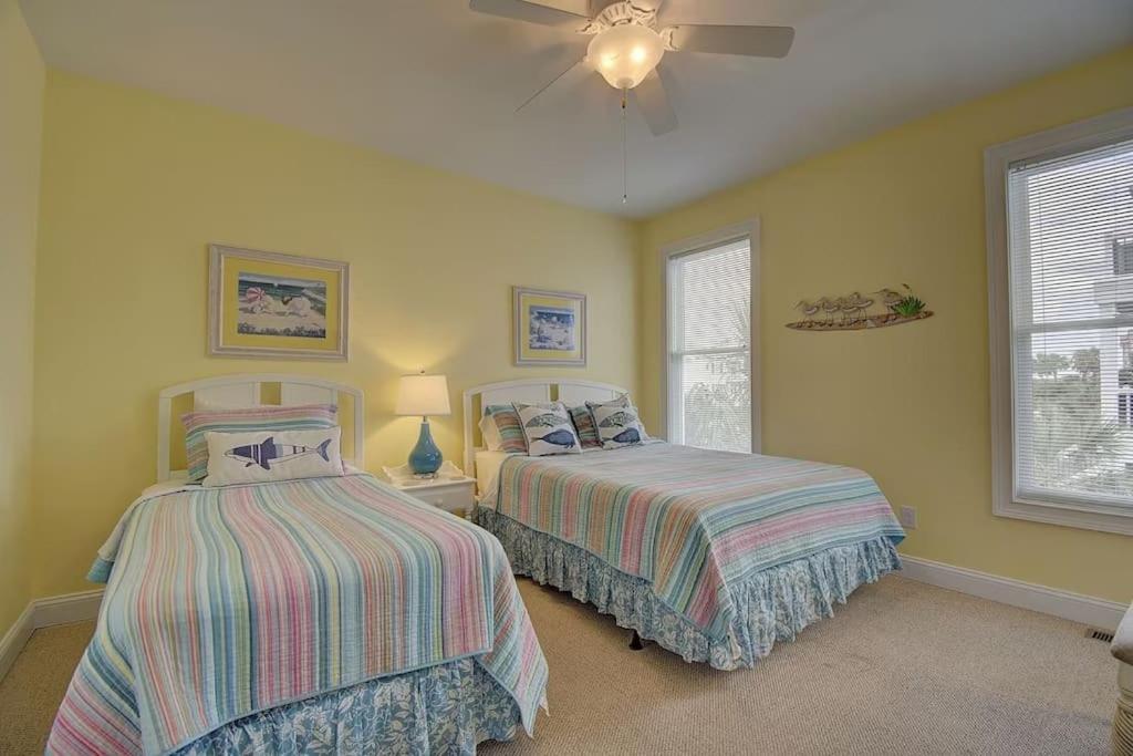 Southern Charm Of Holden Beach Exterior photo