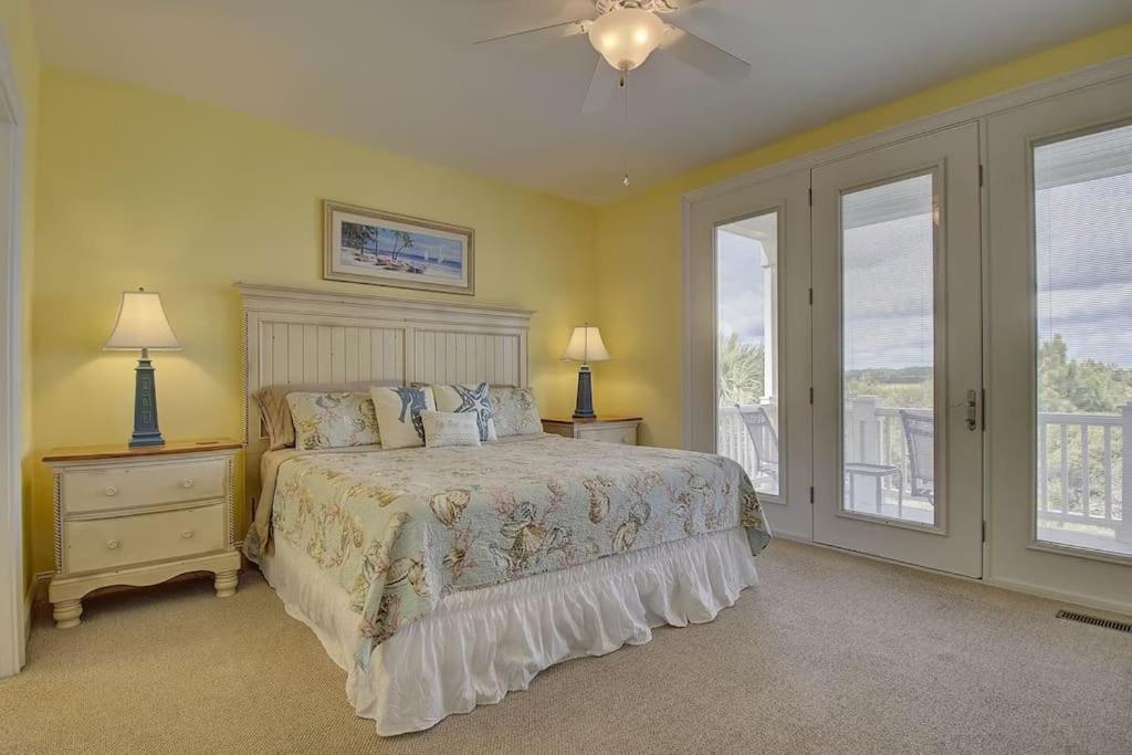 Southern Charm Of Holden Beach Exterior photo