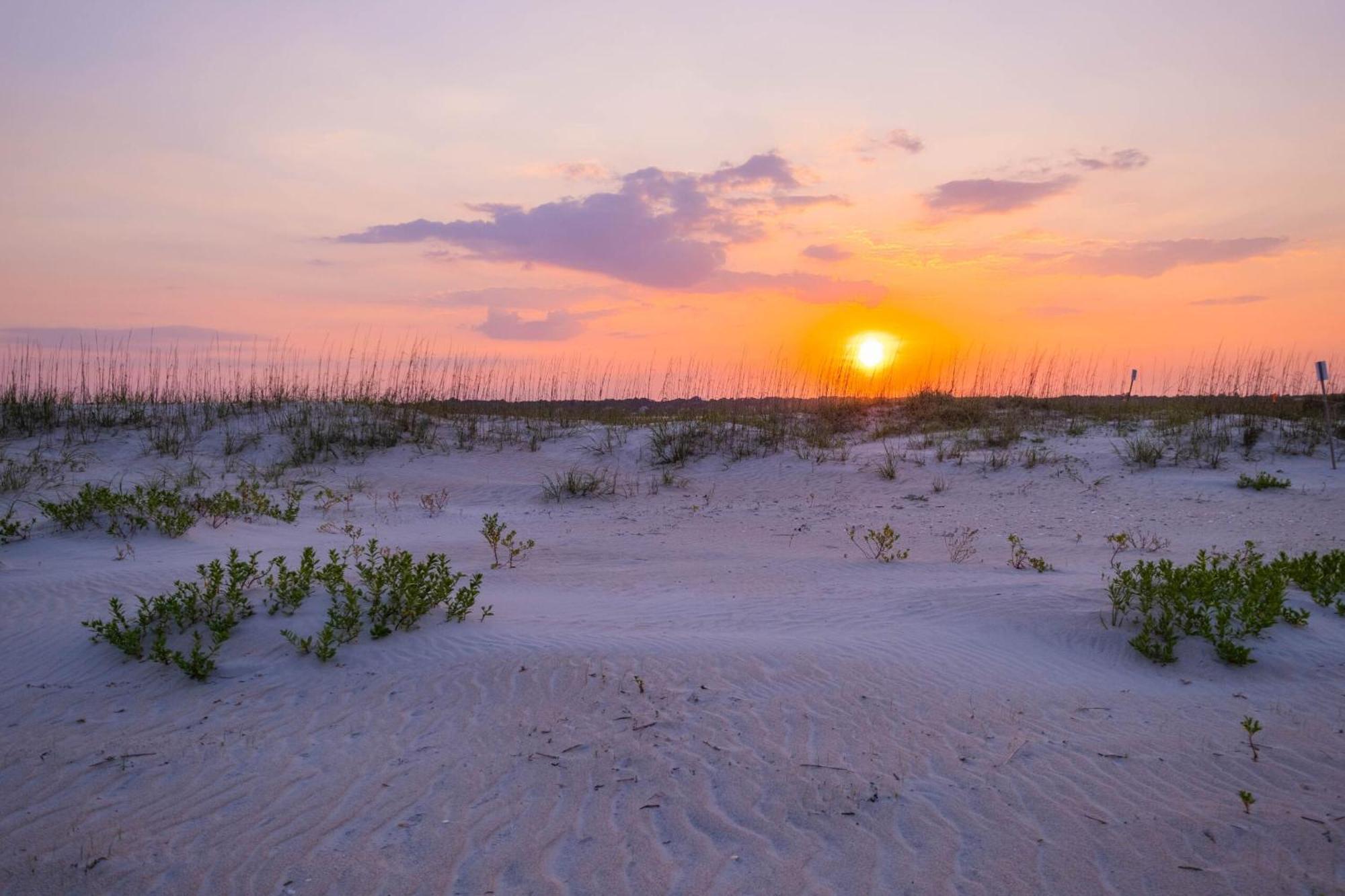 Southern Charm Of Holden Beach Exterior photo